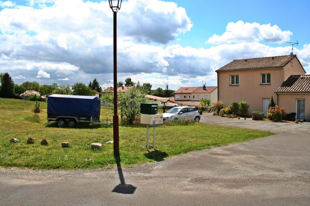 BonAbri Vacances - Chambres d'hôtes Chazelles  Extérieur photo