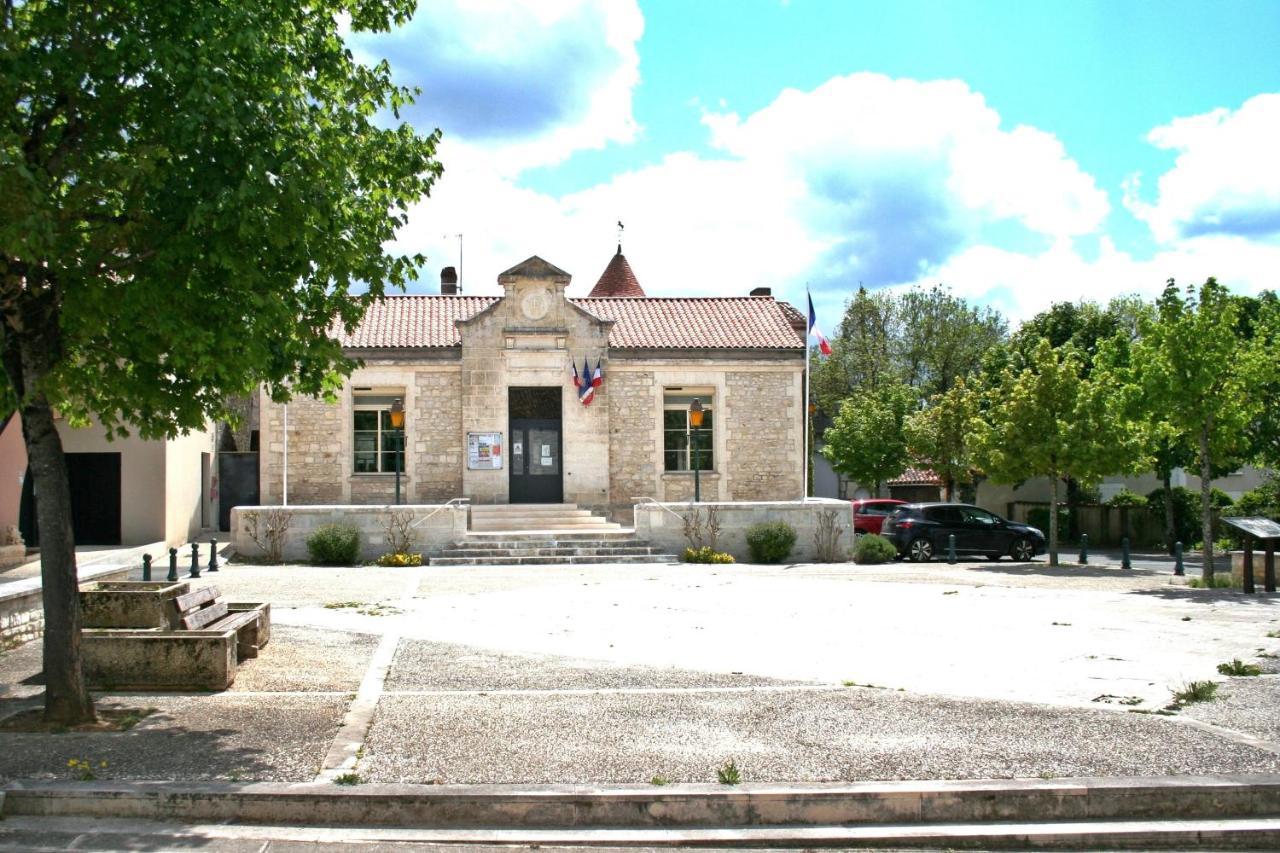 BonAbri Vacances - Chambres d'hôtes Chazelles  Extérieur photo